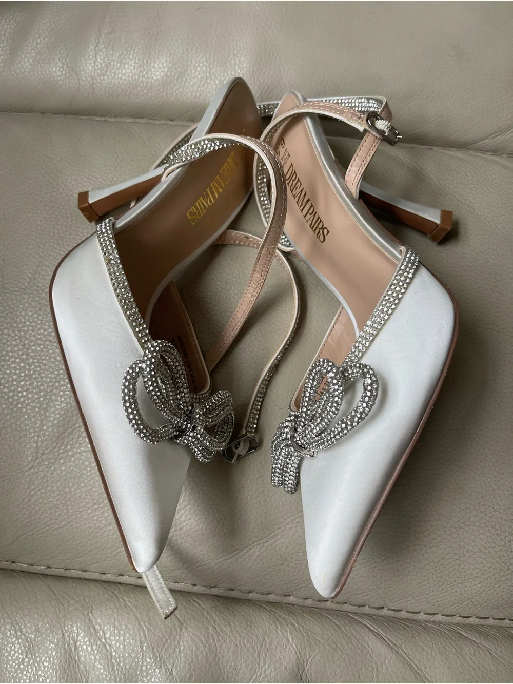 Dream Pairs White Pointed Slingback Heels with Rhinestone Bow